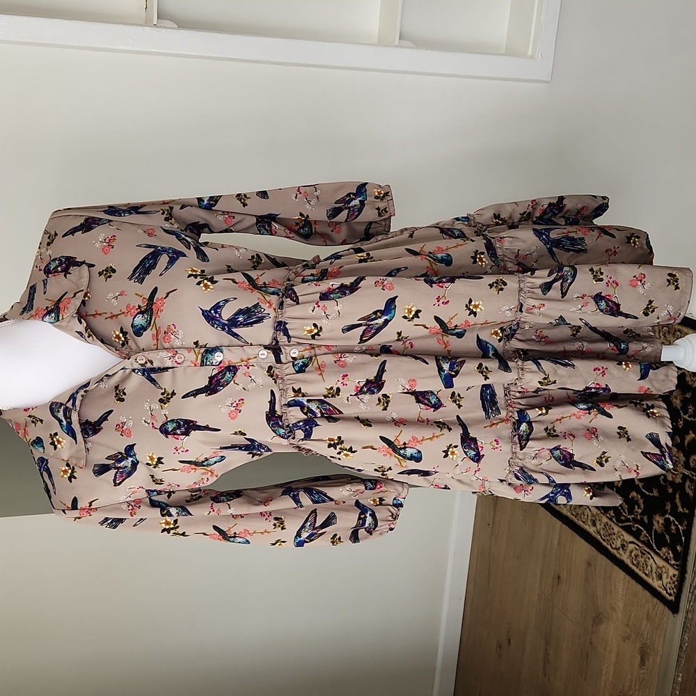 JUST FUNKY Babydoll Dress Swallows Flowers Tiered Bishop Sleeves Ruffles M